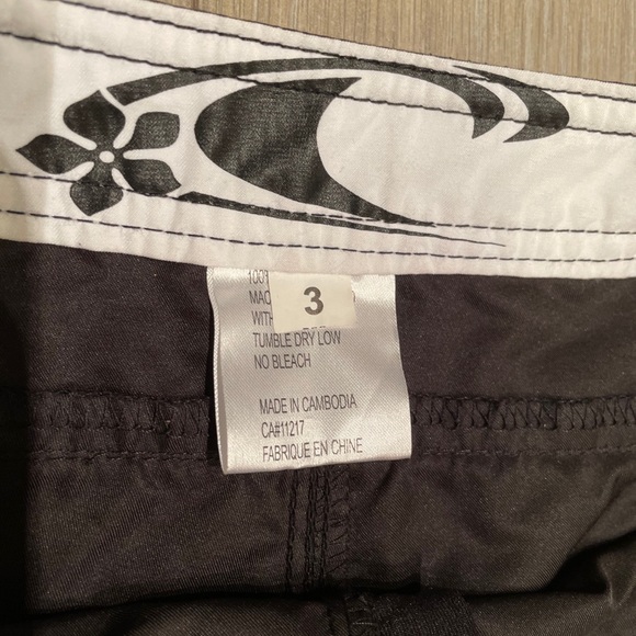 O’Neils Shorts - Picture 4 of 4